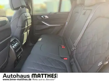 BMW X5 xDrive30d M Sport Pro LED AHK Pano Massagesit