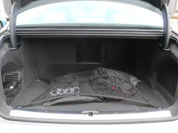 AUDI A8L 60 TFSI e Lang  Digital Matrix Pano B&O