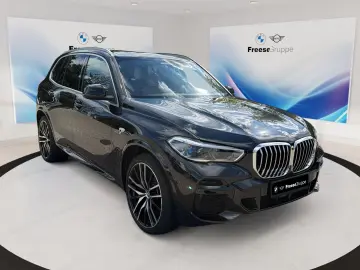 BMW X5 xDrive45e AHK Laser 360  HEAD-UP PANO RFK TV