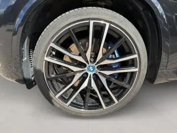 BMW X5 xDrive45e AHK Laser 360  HEAD-UP PANO RFK TV