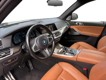 BMW X5 xDrive45e AHK Laser 360  HEAD-UP PANO RFK TV