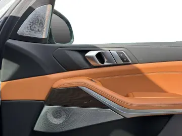 BMW X5 xDrive45e AHK Laser 360  HEAD-UP PANO RFK TV