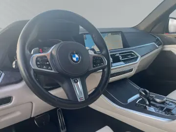 BMW X5 40d M Sport xDrive Laser HUD AHK Navi Leder