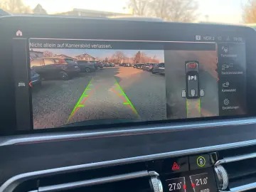BMW X5 40d M Sport xDrive Laser HUD AHK Navi Leder