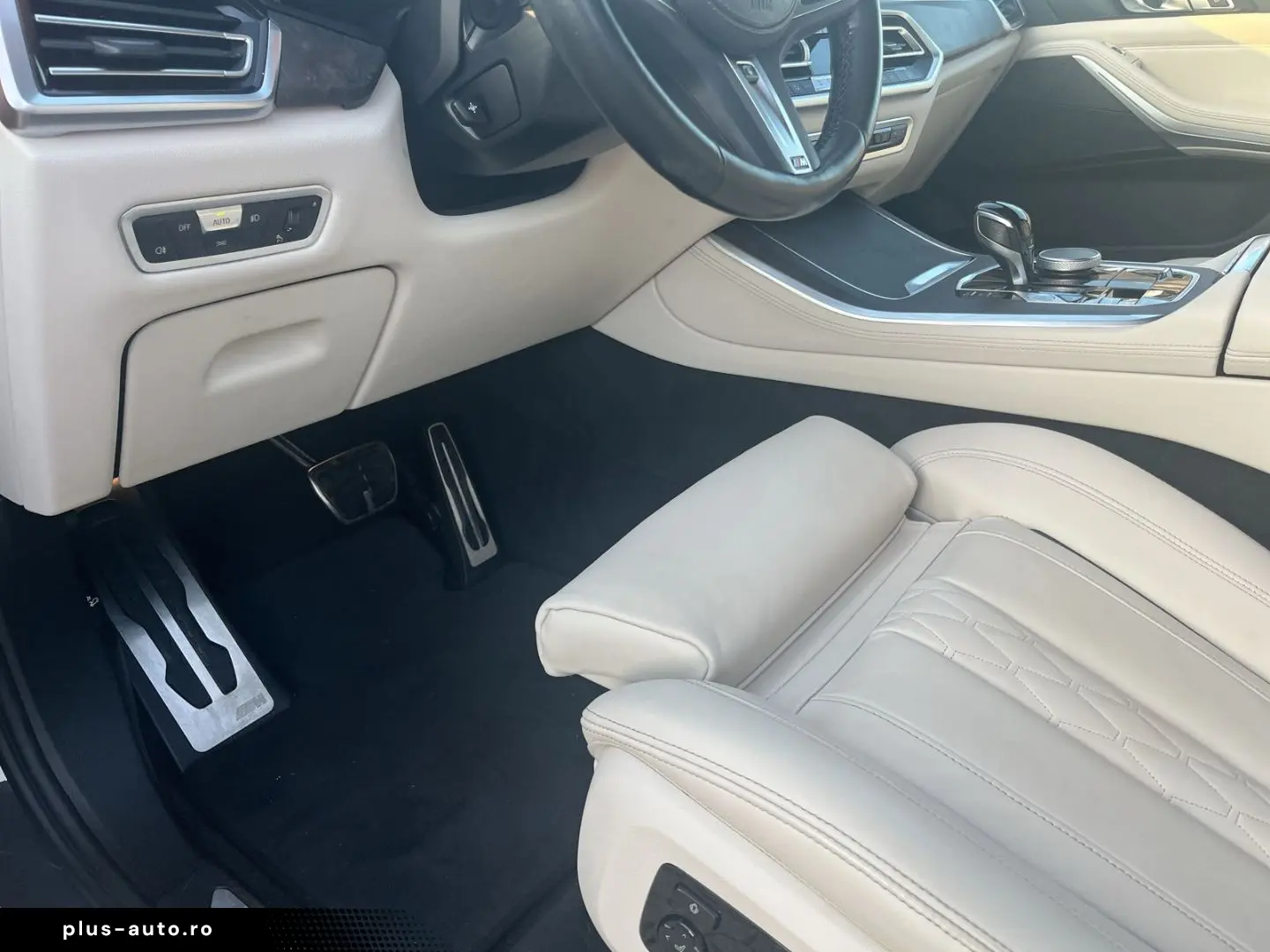 BMW X5 40d M Sport xDrive Laser HUD AHK Navi Leder