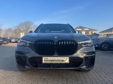 BMW X5 40d M Sport xDrive Laser HUD AHK Navi Leder