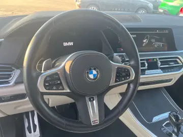BMW X5 40d M Sport xDrive Laser HUD AHK Navi Leder