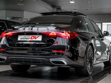 MERCEDES-BENZ E 300e 4M AMG Premium H-Lenkung Hypers…