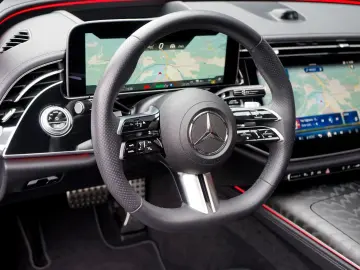 MERCEDES-BENZ E 300e 4M AMG Premium H-Lenkung Hypers…
