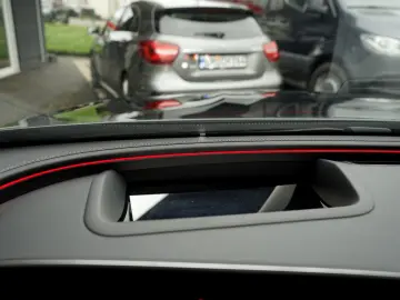 MERCEDES-BENZ E 300e 4M AMG Premium H-Lenkung Hypers…