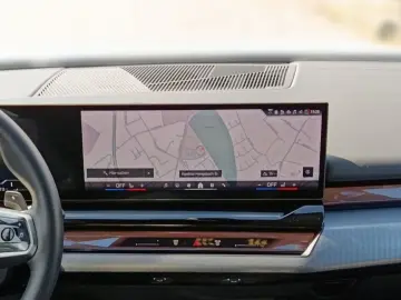 BMW 520i M SPORT