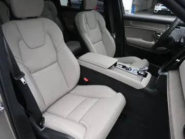 VOLVO XC90 T8 AWD Ultra Dark Facelift 360  LUFT VOLL