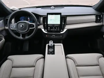 VOLVO XC90 T8 AWD Ultra Dark Facelift 360  LUFT VOLL