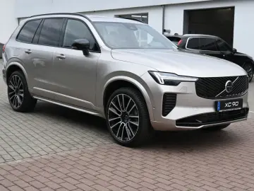 VOLVO XC90 T8 AWD Ultra Dark Facelift 360  LUFT VOLL