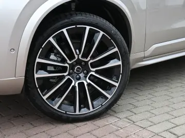 VOLVO XC90 T8 AWD Ultra Dark Facelift 360  LUFT VOLL
