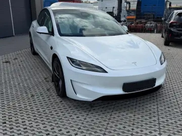 TESLA Model 3 Performance Long Range Dual AWD