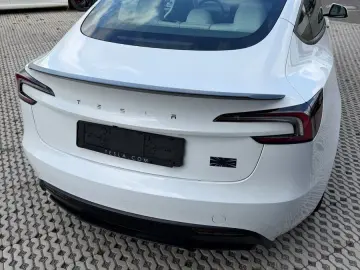 TESLA Model 3 Performance Long Range Dual AWD