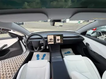 TESLA Model 3 Performance Long Range Dual AWD