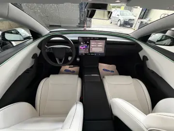 TESLA Model 3 Performance Long Range Dual AWD