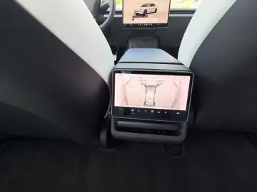 TESLA Model 3 Performance Long Range Dual AWD