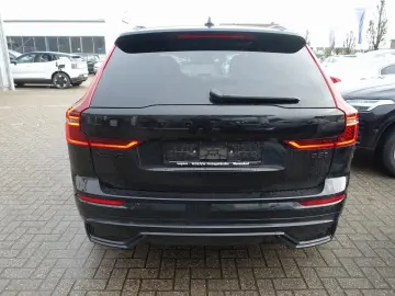Volvo XC60 Black Edition B5 AWD