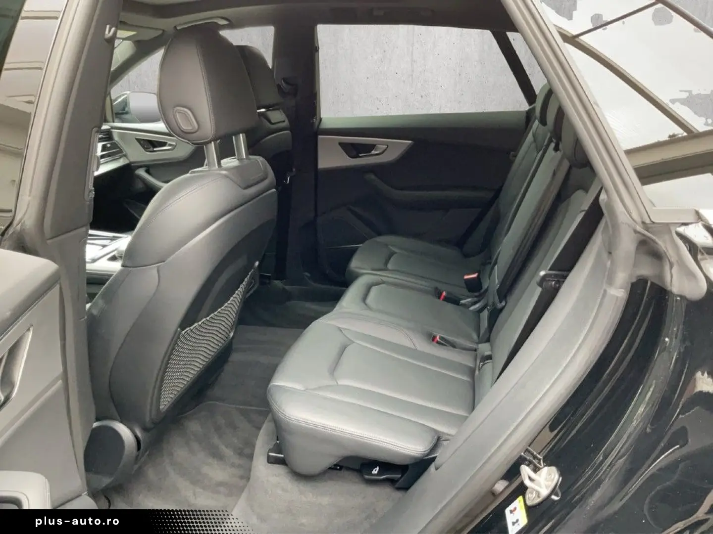 AUDI Q8 55 TFSI e quattro