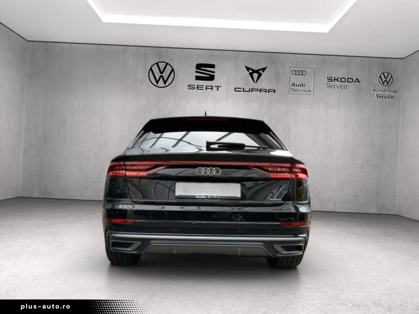 AUDI Q8 55 TFSI e quattro