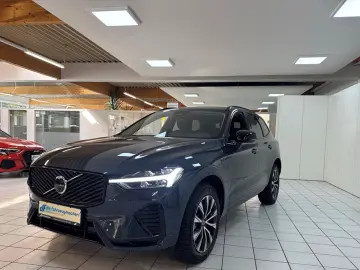 Volvo XC60 T8 Plus Dark Recharge Plug-In Hybrid