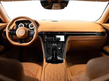 ASTON MARTIN DB12 4.0 V8