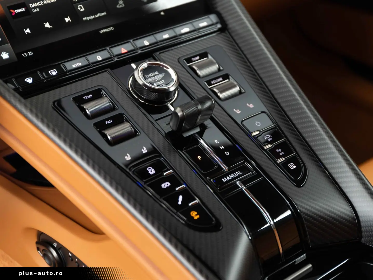 ASTON MARTIN DB12 4.0 V8