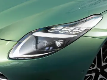 ASTON MARTIN DB12 4.0 V8