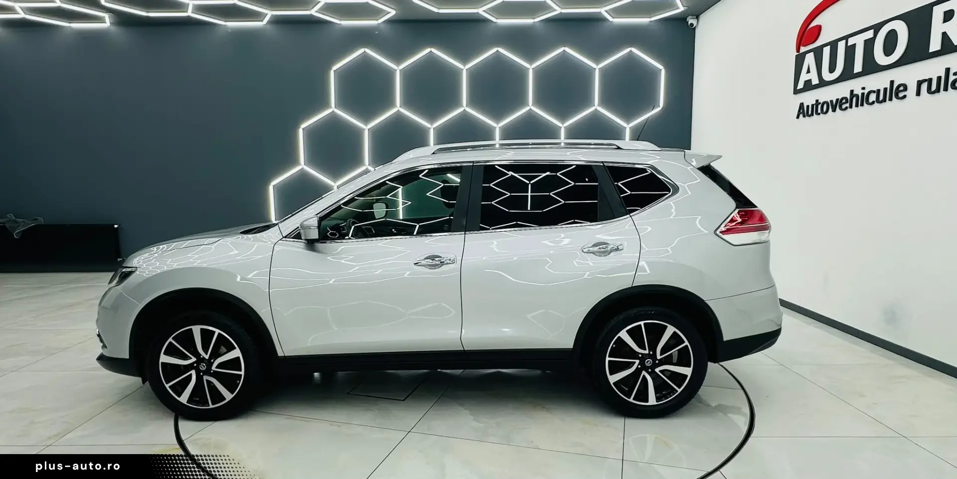 NISSAN X-TRAIL 2015 1.6D E5 Garantie 12 Luni Rate Avans 0 Do