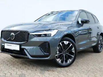 Volvo XC60 T6 AWD Recharge Ultra Dark FOUR