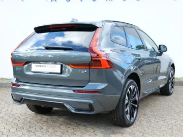 Volvo XC60 T6 AWD Recharge Ultra Dark FOUR