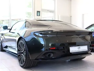 ASTON MARTIN DB12 Coupé NP305K DT DUOTONE 1.HD BOWERS&WILKIN