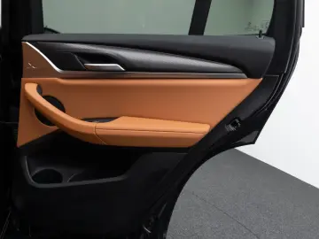 BMW X3 xD30e M Sport 360 Laser Panorama HUD DAB HiFi