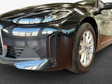 BMW i4 eDrive35 Gran Coupe Glasdach Navi AHK