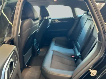 BMW i4 eDrive35 Gran Coupe Glasdach Navi AHK