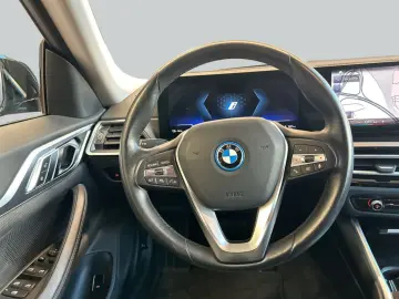 BMW i4 eDrive35 Gran Coupe Glasdach Navi AHK