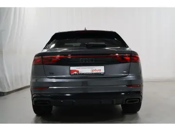 AUDI Q8 60 TFSI e quattro S-Line