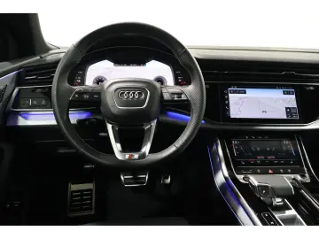AUDI Q8 60 TFSI e quattro S-Line