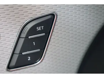 AUDI Q8 60 TFSI e quattro S-Line