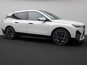 BMW iX xD40 Sport SkyLounge Laser 360 DAB H K 22Zoll