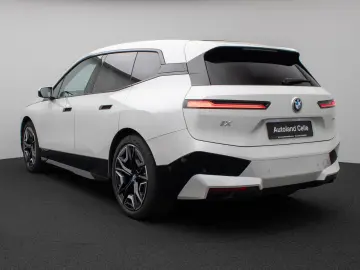BMW iX xD40 Sport SkyLounge Laser 360 DAB H K 22Zoll