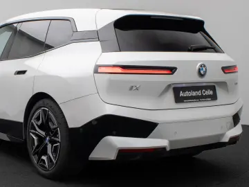 BMW iX xD40 Sport SkyLounge Laser 360 DAB H K 22Zoll
