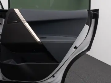 BMW iX xD40 Sport SkyLounge Laser 360 DAB H K 22Zoll