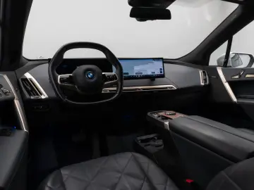 BMW iX xD40 Sport SkyLounge Laser 360 DAB H K 22Zoll