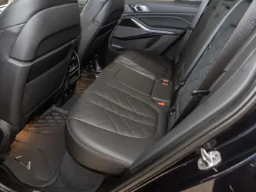 BMW X5 40dMSport Navi 360Kamera eSitze Leder StandHZ