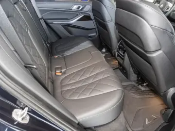 BMW X5 40dMSport Navi 360Kamera eSitze Leder StandHZ