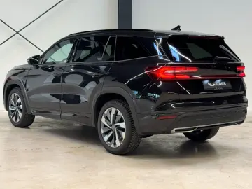 SKODA KODIAQ 142kW 4x4 SPORTLINE STHZ PANO AHK 7-SITZE